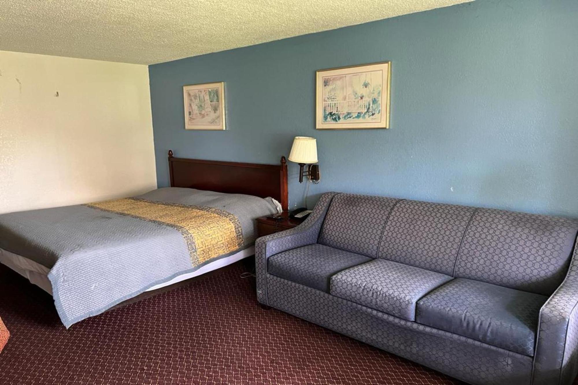 Super Inn & Suites By Oyo Milledgeville Dış mekan fotoğraf